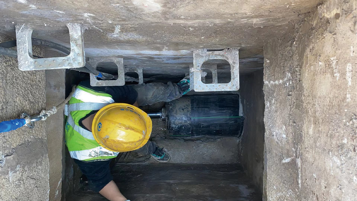 青川HDPE短管内衬法